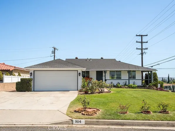 904 E Edgecomb St, Covina, CA 91724