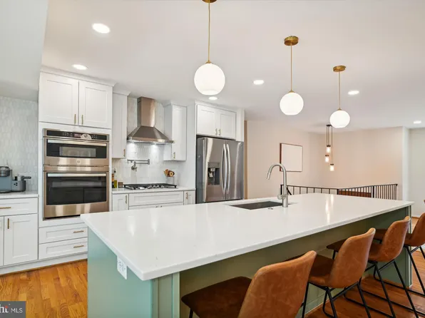 284 Cape Saint John Rd, Annapolis, MD 21401