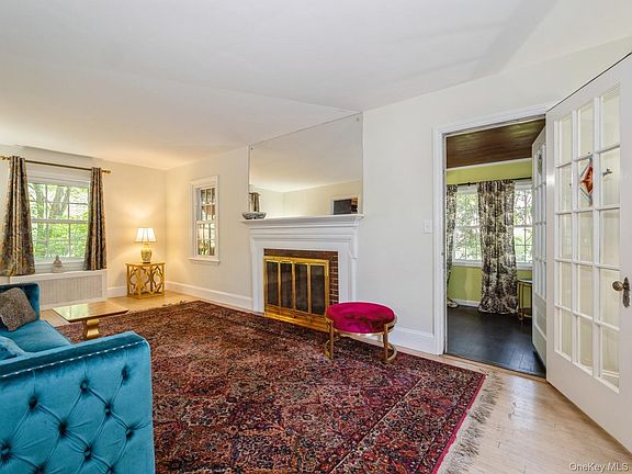 4th image of 98 Jackson Street