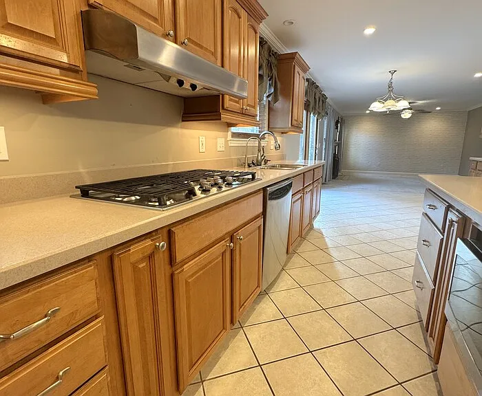 5429 Bluebell Ct — Photo 16