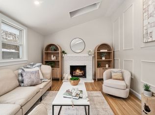 11 Wilshire Dr, Sharon, MA 02067