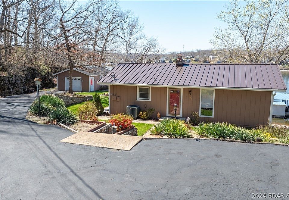 1st image of 543 Rockwood Dr