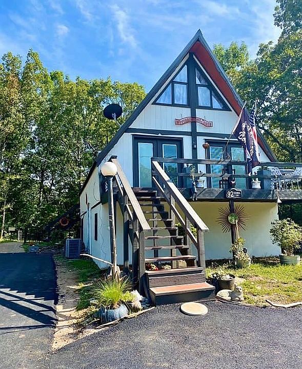 1st image of 92 Rebel Ln