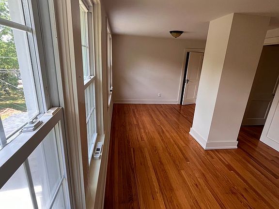 2nd image of 404 11th St