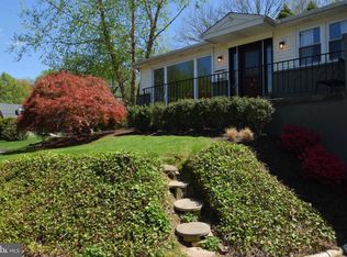 8814 Hawthorne Ln, Glenside, PA 19038