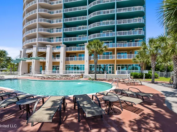 2228 Beach Dr APT 709, Gulfport, MS 39507