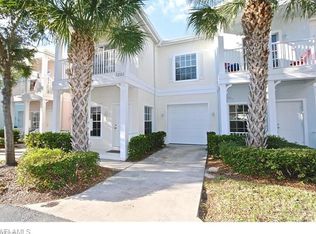 3255 Tamara Dr #15, Naples, FL 34109