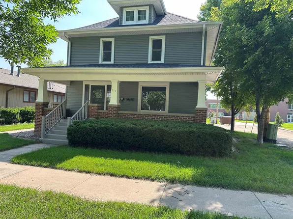 514 N Saint Joseph Ave, Hastings, NE 68901