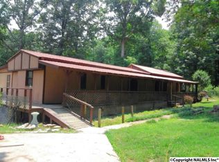 584 Range Rd, Gurley, AL 35748