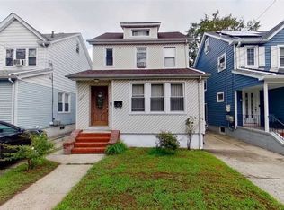 243-39 145th Ave, Rosedale, NY 11422