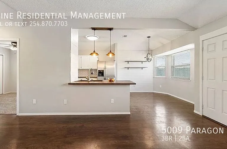 5009 Paragon Dr — Photo 3