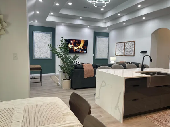 9295 Crimson Mill Dr, Cordova, TN 38016