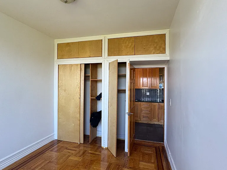 1913 Stillwell Ave #2 — Photo 16