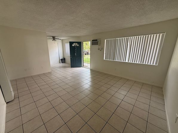 22913 Adrienne Ave APT 2