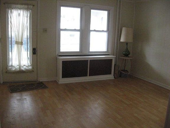 2nd image of 110 Avenue B