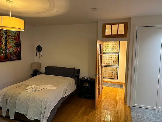 Rented by Urban Real Estate Property Group Inc | media 9