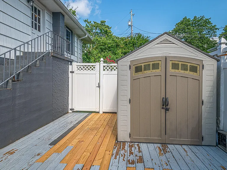 3902 Laird Ln — Photo 37