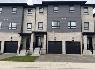 51 Sparrow Ave #20, Cambridge, ON N1T 0E5