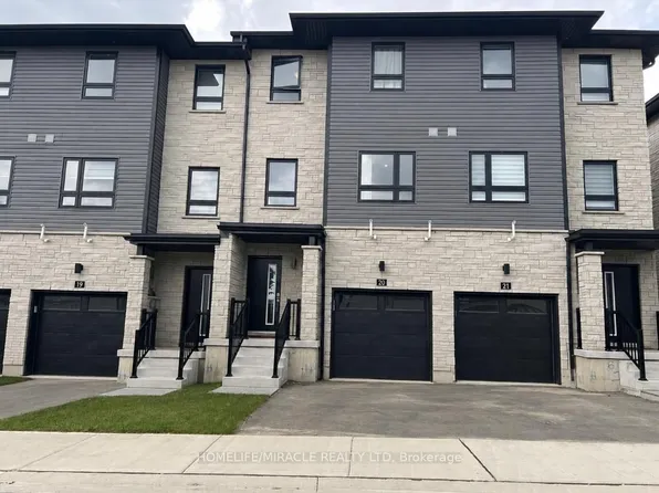 51 Sparrow Ave #20, Cambridge, ON N1T 0E5