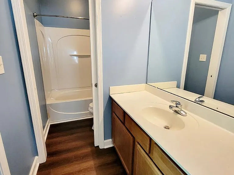 4640 Centrebrook Cir — Photo 10