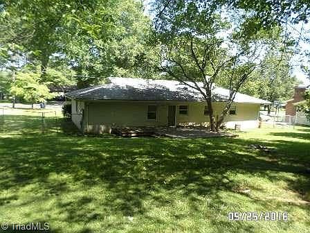 2nd image of 643 Highland Park Dr
