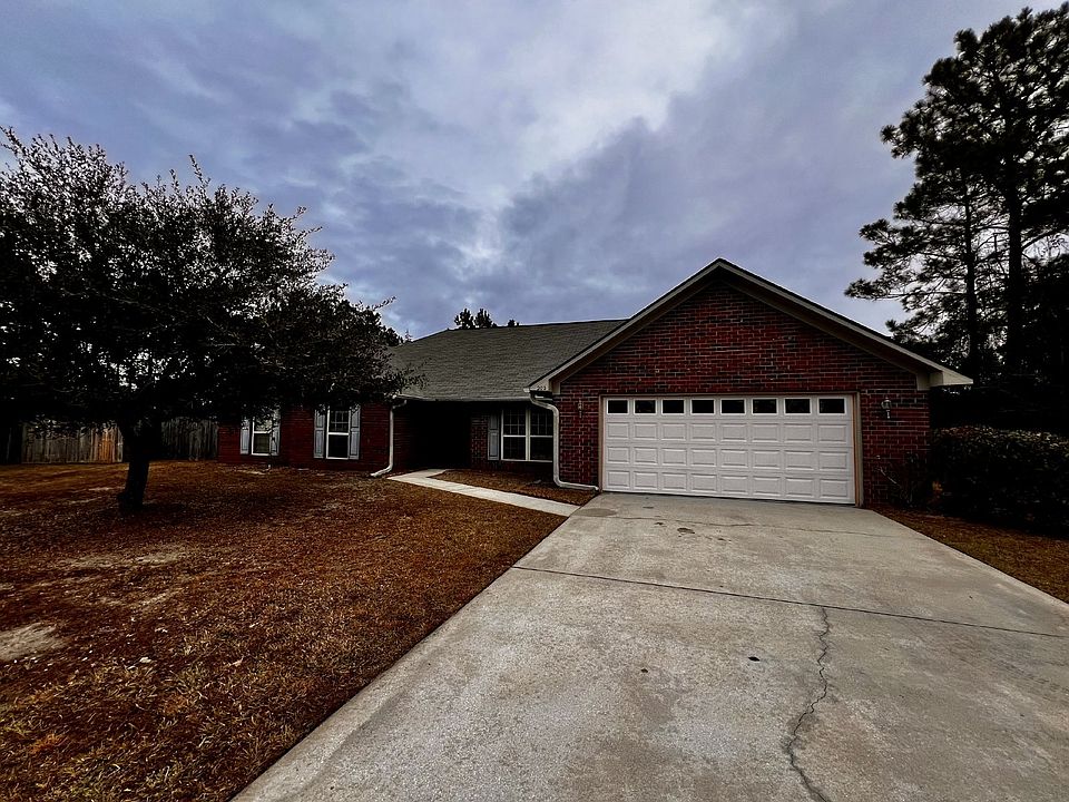 1st image of 202 Barcalay Ln