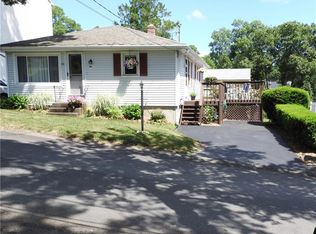 120 Waumsett Ave, Cumberland, RI 02864