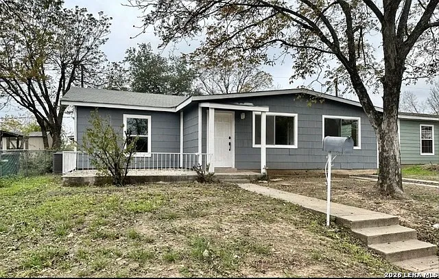 5411 Clark Ave — Photo 1