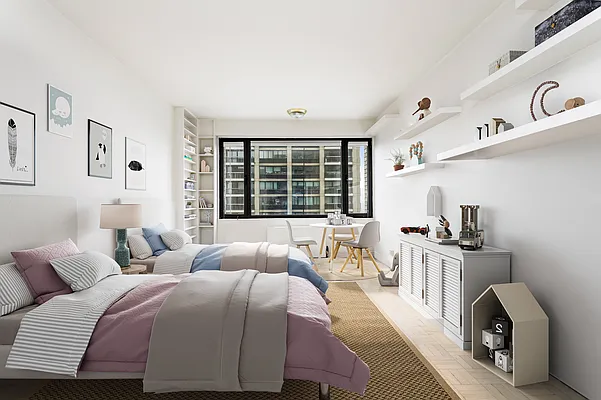 Sold by Douglas Elliman | media 32