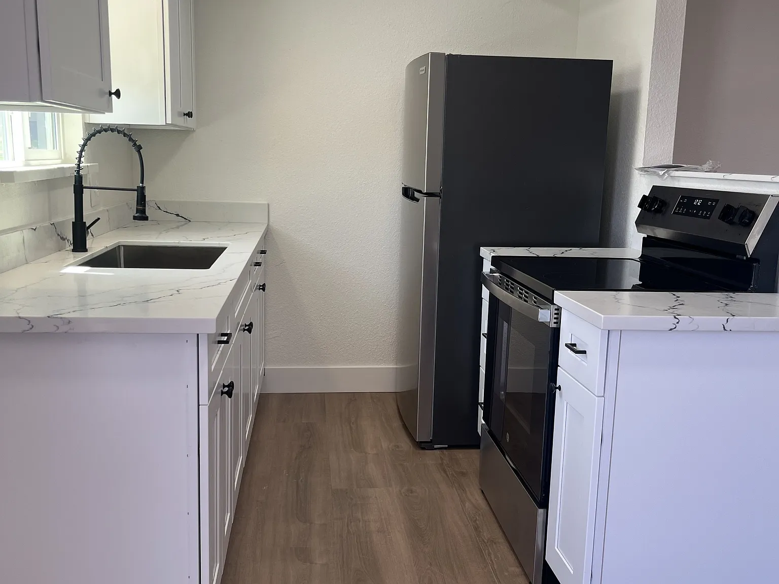 668 Clark Avenue Apartments - E — Photo 4