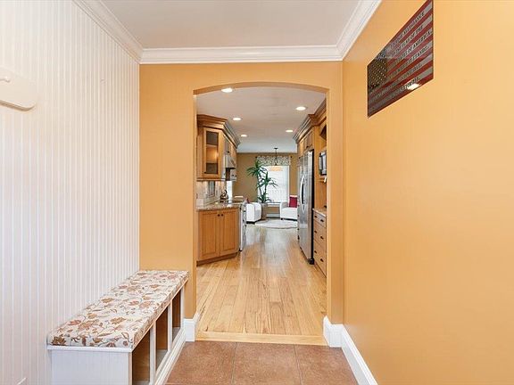 4th image of 149 Pheasant Run Drive