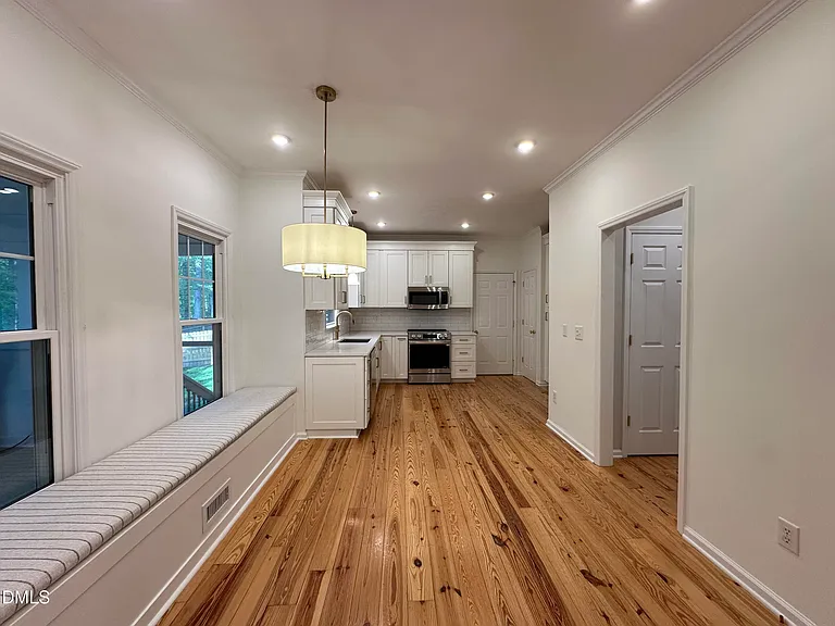 1612 Farmington Grove Dr — Photo 12