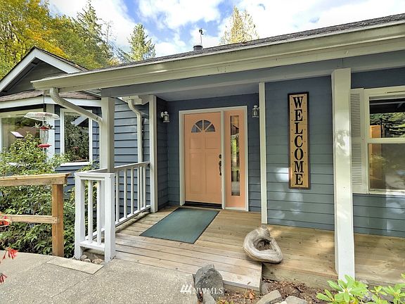 Super-nice ADA-compliant approach to the house. 