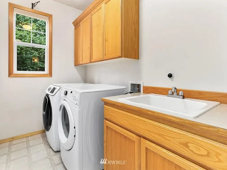 8041 NE 182nd Pl — Photo 11