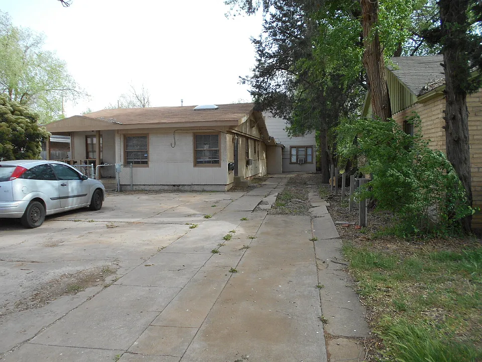 2217A 24th St