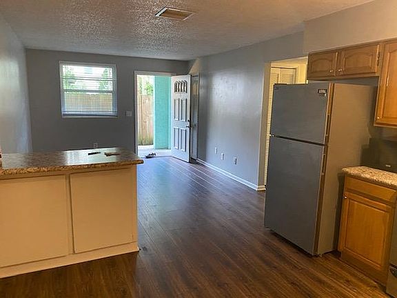 2nd image of 103 16th Ave S
