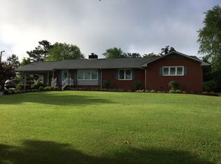 250 NW Bridge Rd, Jacksonville, NC 28540