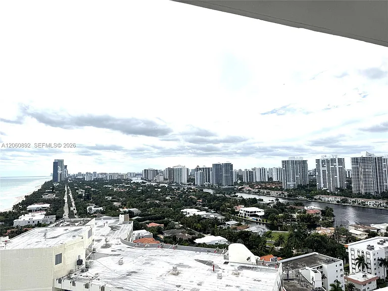 3140 S Ocean Dr #2403 — Photo 3