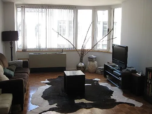 Rented by Tabak Real Estate | media 1