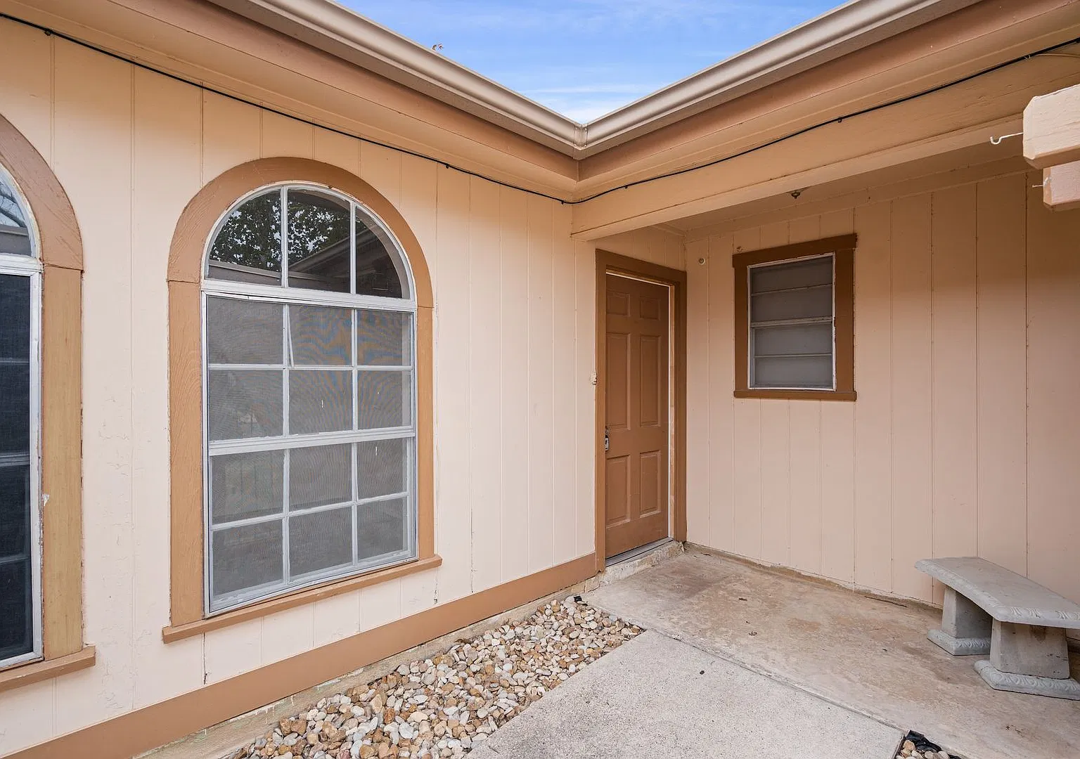 106 Palo Alto now available — Photo 3