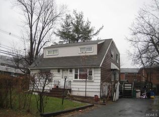 1 Valley View Ter, Spring Valley, NY 10977