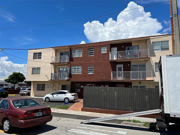 2nd image of 12500 NE 5th Ave APT 207