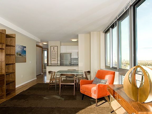 2nd image of 4615 Center Blvd APT 1501