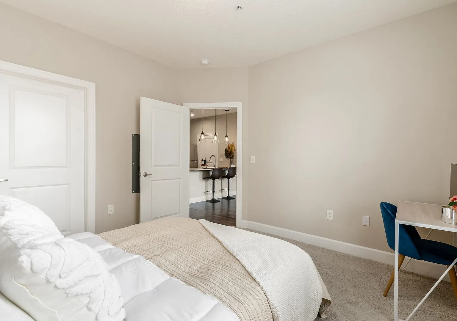 1bd near Ohio State East Hospital, DT & OSU James & Grant Medical — Photo 2