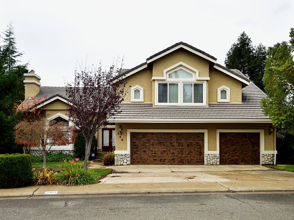 1st image of 249 Cascade Falls Dr