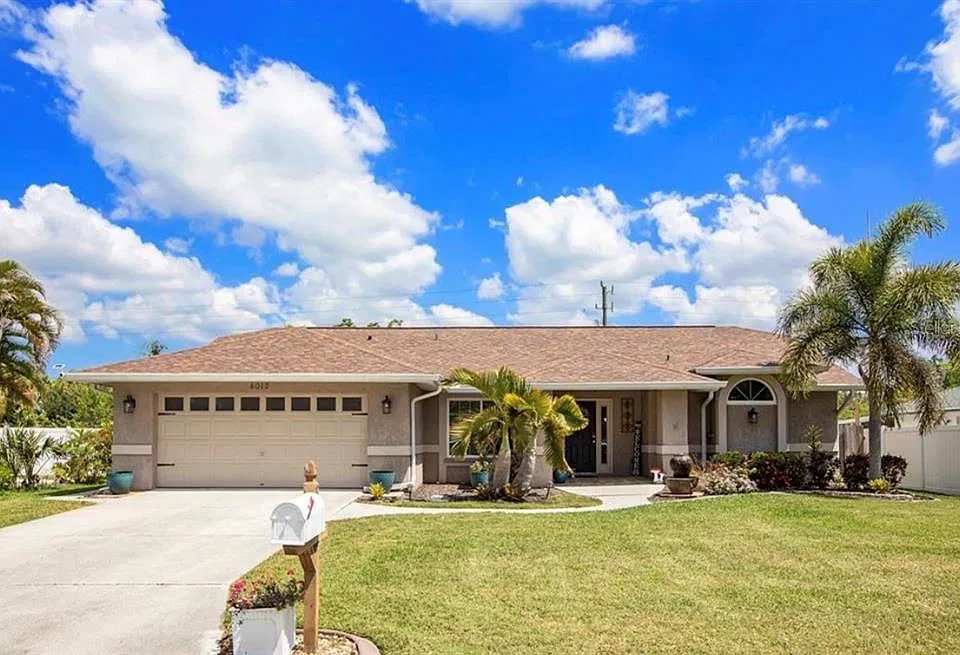 8012 56th Ct E
