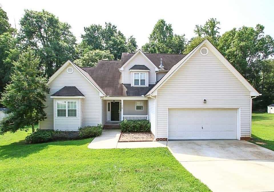 1st image of 109 Deerfield Dr