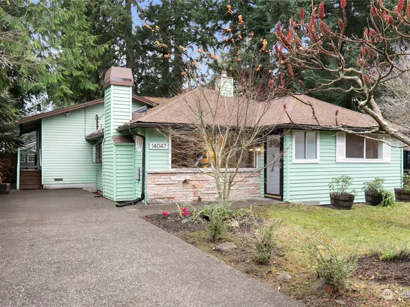 14047 Wallingford Avenue N, Seattle, WA 98133