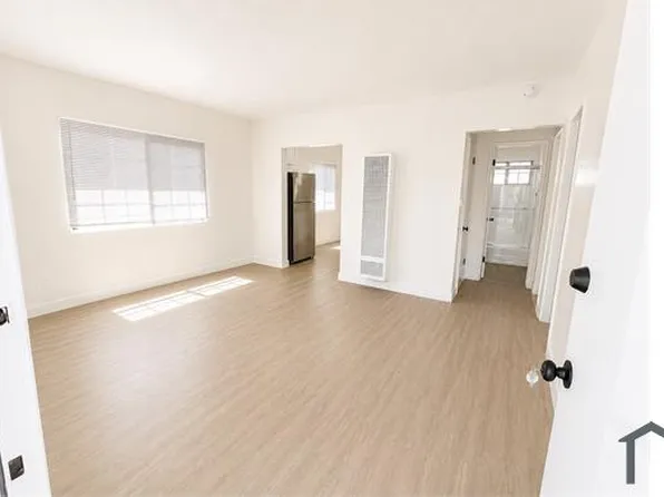 8410 S Figueroa St, Los Angeles, CA