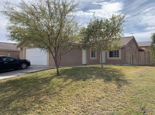 693 Pyrite St, Imperial, CA 92251